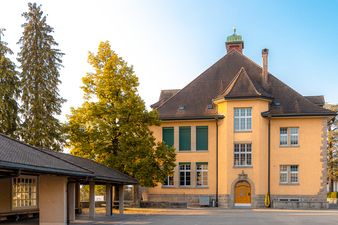 Schulhaus Gemeindehaus, Kilcherg