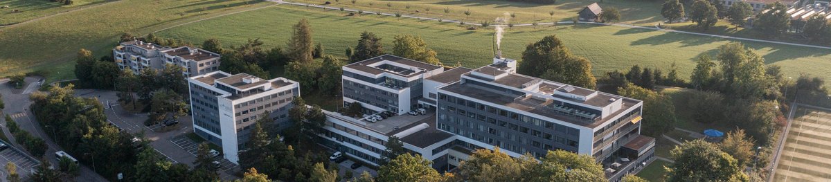 Luftaufnahme See-Spital Kilchberg mit Blick Zürichsee