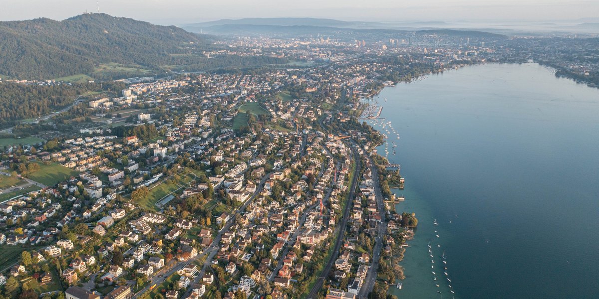 Luftbild Kilchberg mit Blick nach Zürich